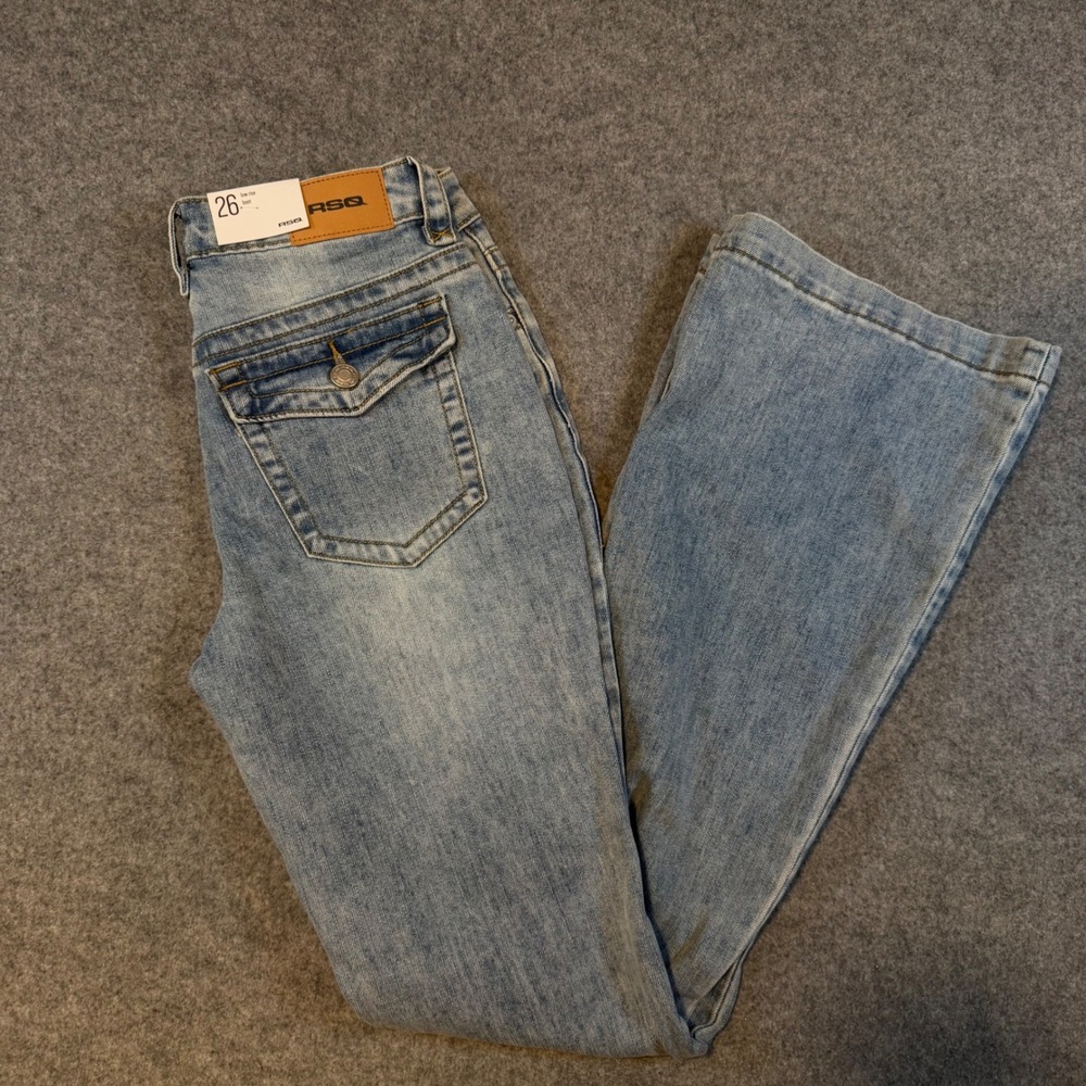 RSQ Womens Low Rise Bootcut Jeans Light Wash Flap Pocket Size 26 NWT